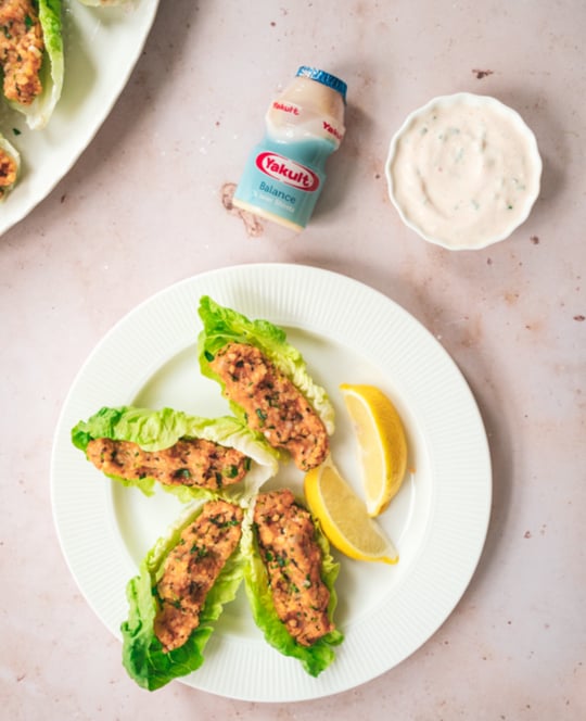 Linsen-Bulgur-Köfte mit Yakult